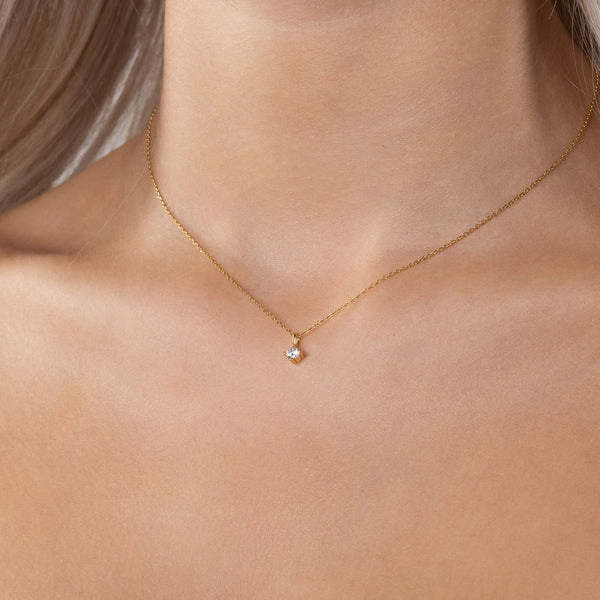 Zirconia Glow Kette Tragebild