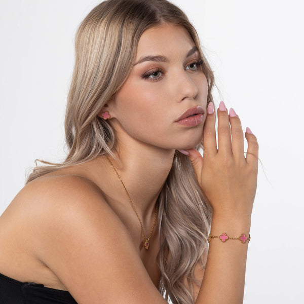 PINK CLOVER SET Tragebild